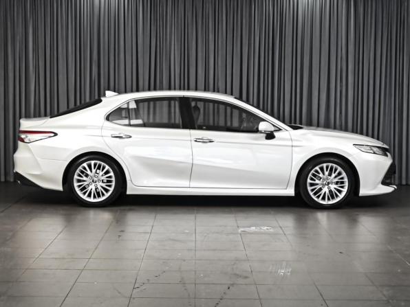 Toyota Camry VIII (XV70) с пробегом 2018 года, цена 2 969 000 рублей, 119827 км, седан, Автокод Объявления