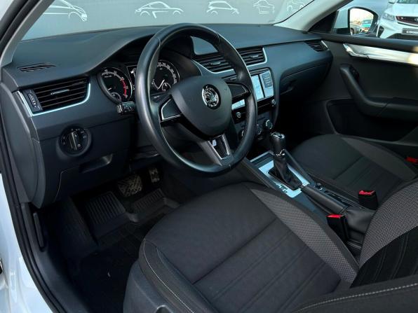 Skoda Octavia III (A7) Рестайлинг с пробегом 2020 года, цена 1 873 800 рублей, 48512 км, лифтбек, Автокод Объявления