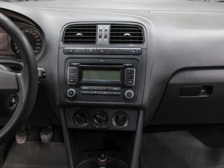 Volkswagen Polo V Москва  - изображение 14