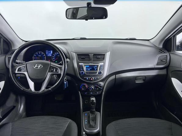 Hyundai Solaris I Рестайлинг с пробегом 2015 года, цена 1 151 000 рублей, 124238 км, седан, Автокод Объявления