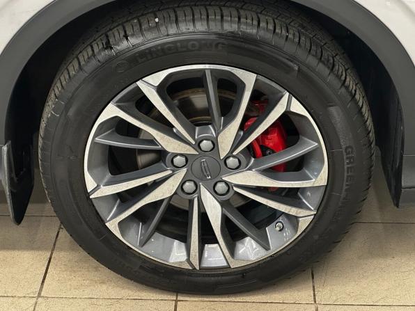 Geely Coolray I с пробегом 2023 года, цена 1 930 000 рублей, 13782 км, внедорожник, Автокод Объявления