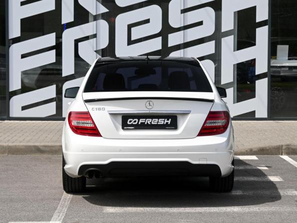 Mercedes-Benz C-Класс III (W204) Рестайлинг с пробегом 2013 года, цена 1 530 000 рублей, 150083 км, седан, Автокод Объявления