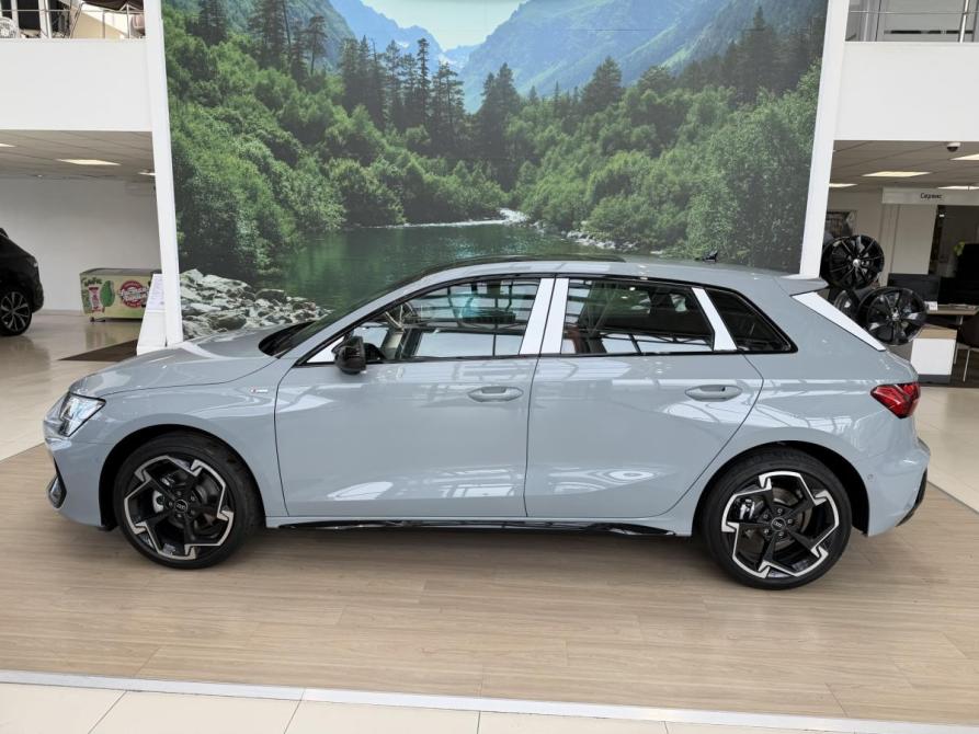 Audi A3 IV (8Y) Рестайлинг Санкт-Петербург  - изображение 22