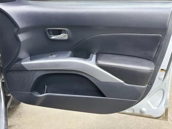 Mitsubishi Outlander II с пробегом 2007 года, цена 939 000 рублей, 285000 км, внедорожник, Автокод Объявления
