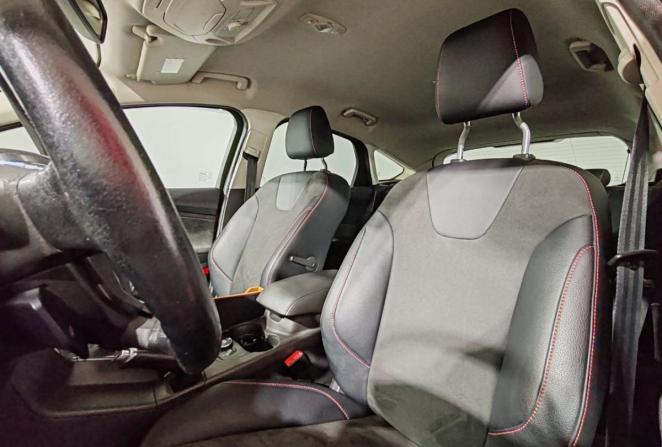 Ford Focus III с пробегом 2014 года, цена 870 000 рублей, 215088 км, хэтчбек, Автокод Объявления