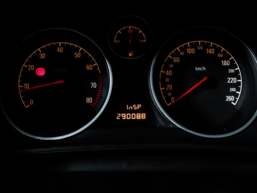 Opel Astra H Рестайлинг Москва  - изображение 11