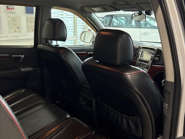 Hyundai Santa Fe II с пробегом 2008 года, цена 890 000 рублей, 252000 км, внедорожник, Автокод Объявления