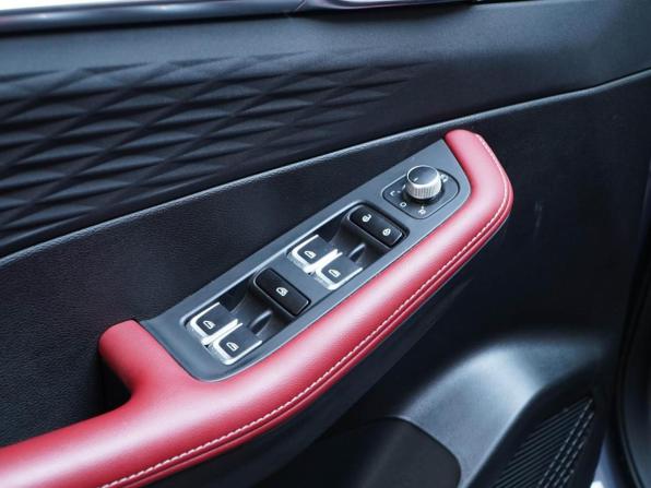 Geely Coolray I Рестайлинг с пробегом 2024 года, цена 2 183 444 рубля, 20190 км, внедорожник, Автокод Объявления
