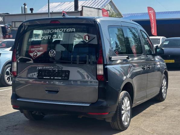Volkswagen Caddy V с пробегом 2021 года, цена 2 350 000 рублей, 85500 км, минивэн, Автокод Объявления