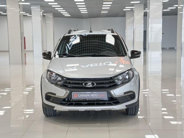 Lada (ВАЗ) Granta I Рестайлинг с пробегом 2023 года, цена 958 000 рублей, 26738 км, универсал, Автокод Объявления