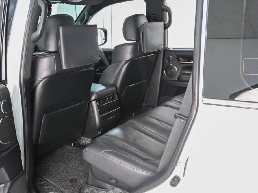 Lexus LX III Рестайлинг 2 Ростов-на-Дону  - изображение 11