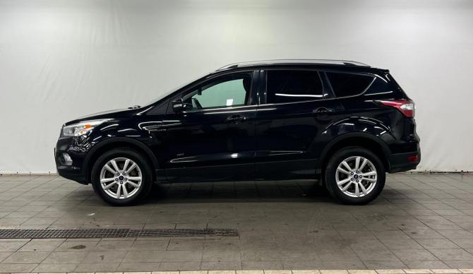 Ford Kuga II Рестайлинг с пробегом 2017 года, цена 1 180 000 рублей, 203000 км, внедорожник, Автокод Объявления