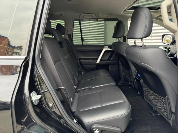 Toyota Land Cruiser Prado 150 Series Рестайлинг 2 с пробегом 2018 года, цена 5 490 000 рублей, 132335 км, внедорожник, Автокод Объявления