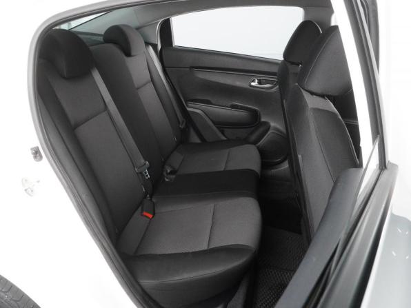 Kia Rio IV Рестайлинг с пробегом 2021 года, цена 1 445 000 рублей, 144513 км, седан, Автокод Объявления