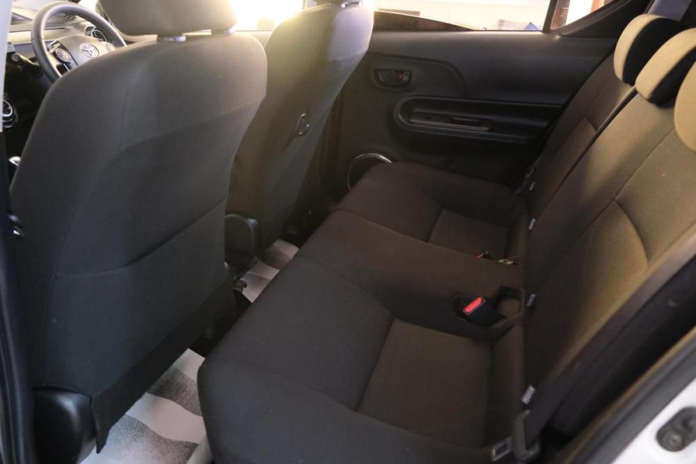 Toyota Aqua I Рестайлинг 2 Омск  - изображение 20
