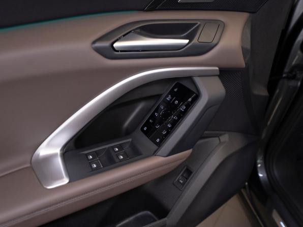 Audi Q5 III с пробегом 2025 года, цена 7 400 000 рублей, 3421 км, внедорожник, Автокод Объявления