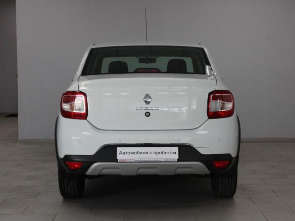 Renault Logan II Рестайлинг с пробегом 2022 года, цена 1 359 900 рублей, 85960 км, седан, Автокод Объявления