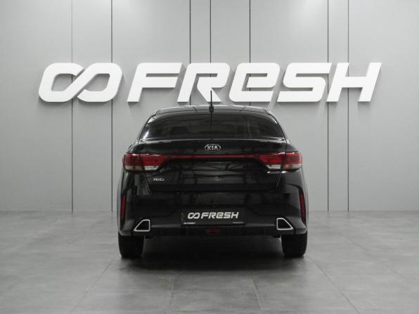Kia Rio IV Рестайлинг с пробегом 2021 года, цена 1 534 000 рублей, 60866 км, седан, Автокод Объявления