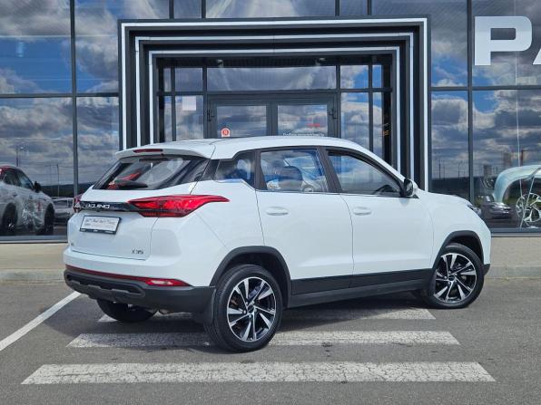 BAIC X35 с пробегом 2023 года, цена 1 350 000 рублей, 45500 км, внедорожник, Автокод Объявления