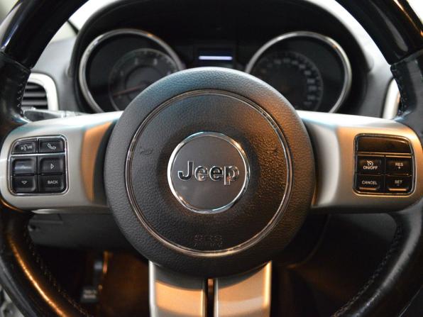 Jeep Grand Cherokee IV (WK2) с пробегом 2012 года, цена 1 195 000 рублей, 282114 км, внедорожник, Автокод Объявления