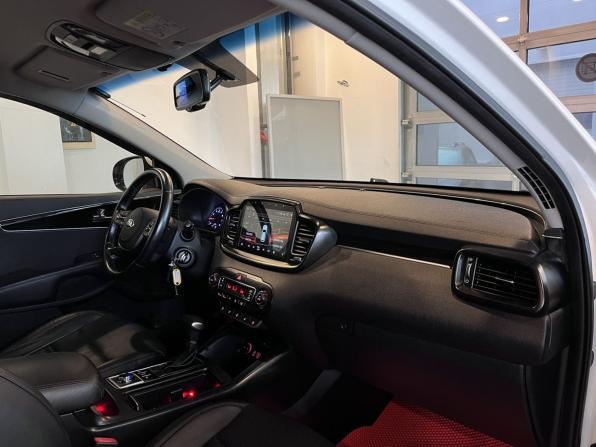 Kia Sorento III Prime Рестайлинг с пробегом 2019 года, цена 2 790 000 рублей, 143500 км, внедорожник, Автокод Объявления