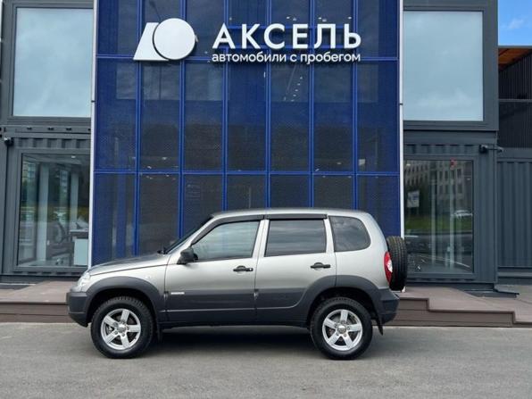 Chevrolet Niva I Рестайлинг с пробегом 2016 года, цена 626 000 рублей, 89000 км, внедорожник, Автокод Объявления