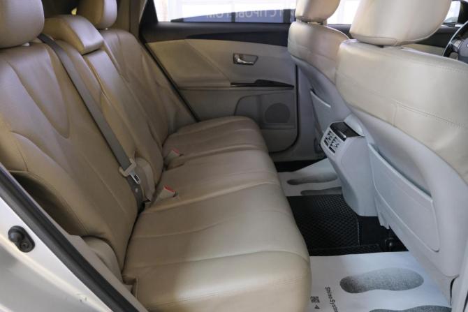 Toyota Venza I с пробегом 2010 года, цена 1 689 000 рублей, 140000 км, внедорожник, Автокод Объявления