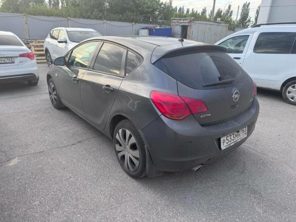 Opel Astra J с пробегом 2011 года, цена 595 000 рублей, 239958 км, хэтчбек, Автокод Объявления