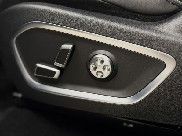 Geely Tugella I Рестайлинг с пробегом 2023 года, цена 2 965 000 рублей, 43637 км, внедорожник, Автокод Объявления