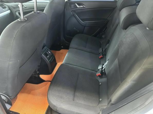 Skoda Yeti I Рестайлинг с пробегом 2014 года, цена 982 800 рублей, 179068 км, внедорожник, Автокод Объявления