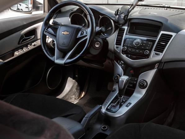 Chevrolet Cruze I с пробегом 2012 года, цена 600 000 рублей, 300279 км, седан, Автокод Объявления