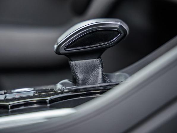 Volkswagen Touareg III с пробегом 2019 года, цена 4 598 000 рублей, 42137 км, внедорожник, Автокод Объявления