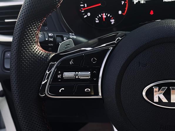 Kia Optima IV Рестайлинг с пробегом 2018 года, цена 1 980 000 рублей, 142264 км, седан, Автокод Объявления