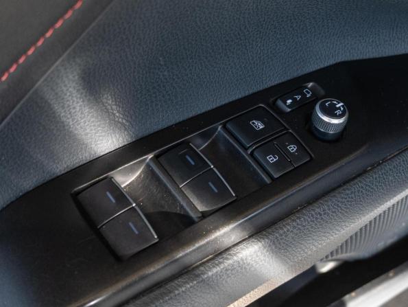 Toyota Camry VIII (XV70) Рестайлинг с пробегом 2021 года, цена 2 940 000 рублей, 133710 км, седан, Автокод Объявления