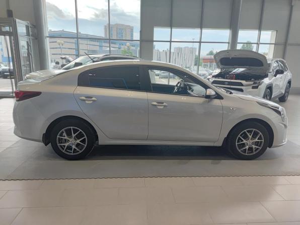 Kia Rio IV Рестайлинг с пробегом 2021 года, цена 1 670 000 рублей, 107162 км, седан, Автокод Объявления