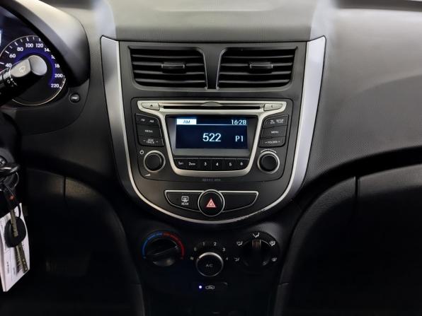 Hyundai Solaris I Рестайлинг с пробегом 2016 года, цена 1 099 000 рублей, 121462 км, седан, Автокод Объявления