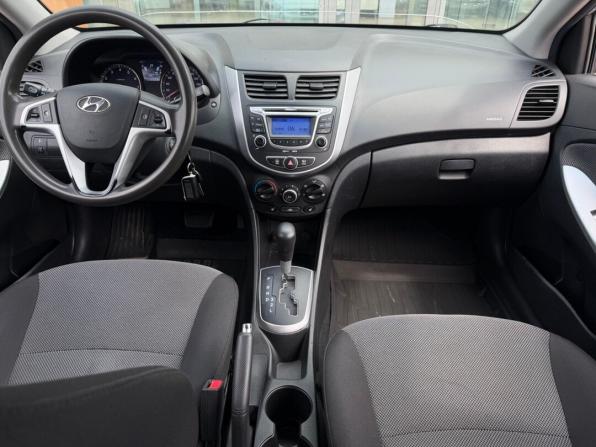 Hyundai Solaris I с пробегом 2013 года, цена 790 000 рублей, 208993 км, седан, Автокод Объявления