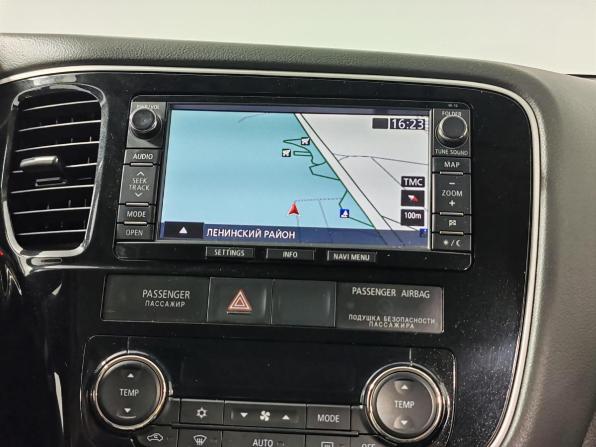 Mitsubishi Outlander III с пробегом 2013 года, цена 1 369 000 рублей, 222799 км, внедорожник, Автокод Объявления