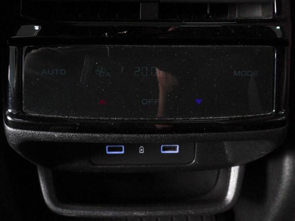 Geely Monjaro I с пробегом 2023 года, цена 3 180 000 рублей, 29785 км, внедорожник, Автокод Объявления