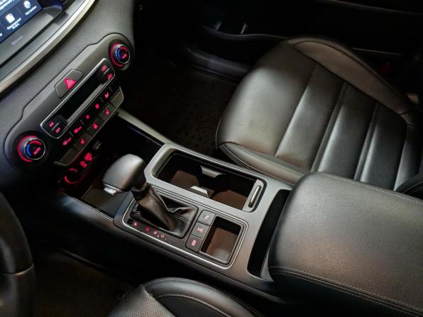 Kia Sorento III Prime Рестайлинг с пробегом 2018 года, цена 3 200 000 рублей, 20941 км, внедорожник, Автокод Объявления