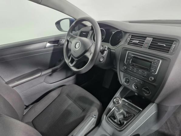 Volkswagen Jetta VI Рестайлинг с пробегом 2015 года, цена 835 000 рублей, 199905 км, седан, Автокод Объявления