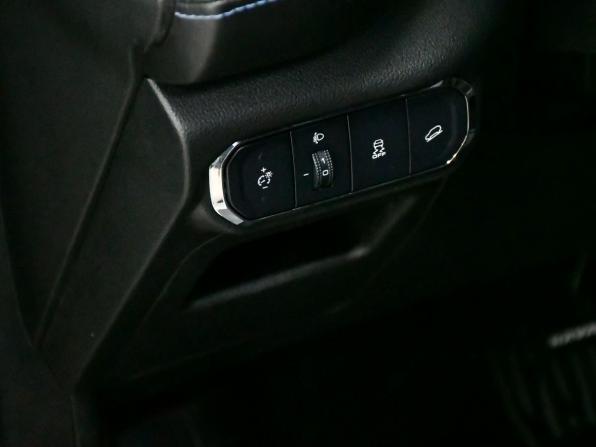 Haval Jolion I с пробегом 2023 года, цена 1 705 000 рублей, 108037 км, внедорожник, Автокод Объявления
