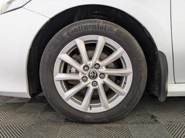 Toyota Camry VIII (XV70) Рестайлинг с пробегом 2021 года, цена 2 790 000 рублей, 110734 км, седан, Автокод Объявления