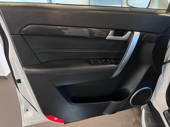Chevrolet Captiva I Рестайлинг 2 с пробегом 2014 года, цена 1 360 000 рублей, 265705 км, внедорожник, Автокод Объявления