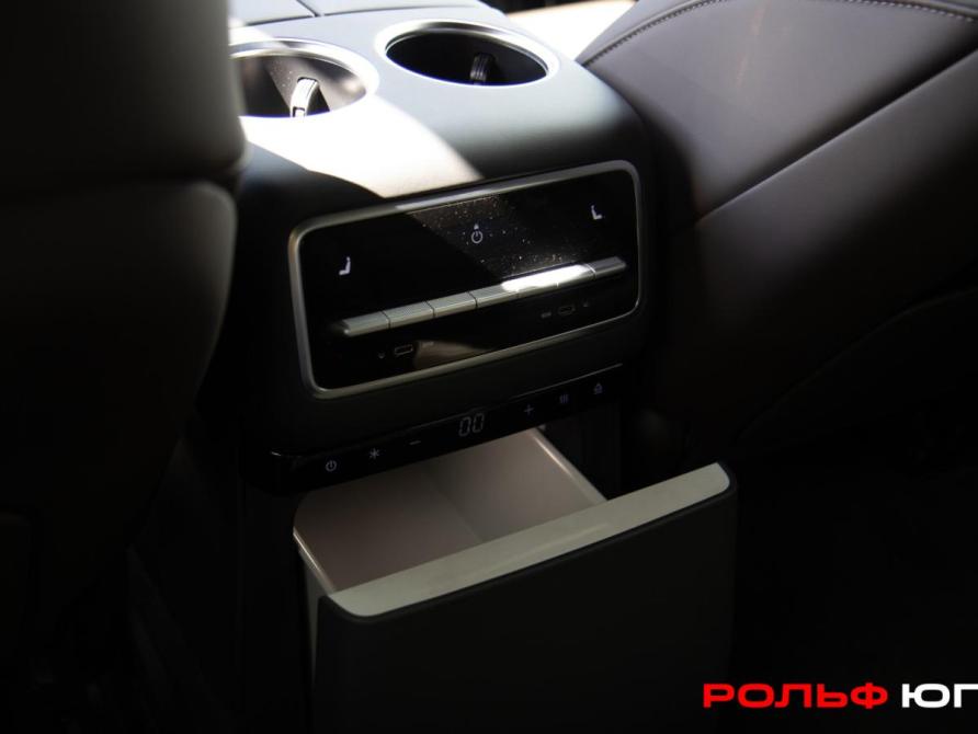 Li Auto (Lixiang) L9 I Москва  - изображение 16
