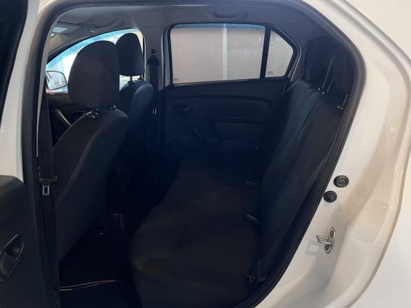 Renault Logan II Рестайлинг с пробегом 2019 года, цена 935 000 рублей, 167571 км, седан, Автокод Объявления