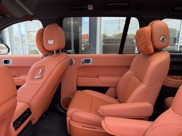 Li Auto (Lixiang) L9 I Рестайлинг с пробегом 2025 года, цена 8 350 000 рублей, 10000 км, внедорожник, Автокод Объявления