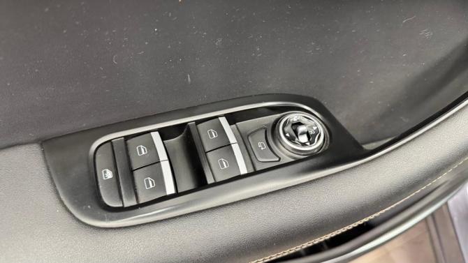 Chery Tiggo 8 I Рестайлинг с пробегом 2023 года, цена 1 660 000 рублей, 96237 км, внедорожник, Автокод Объявления