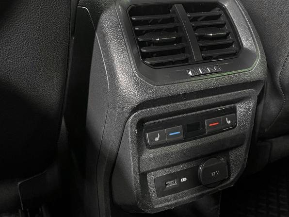 Volkswagen Tiguan II с пробегом 2018 года, цена 2 744 000 рублей, 143172 км, внедорожник, Автокод Объявления
