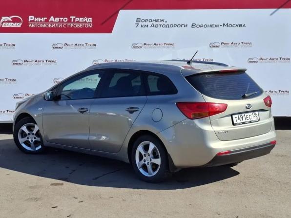 Kia Ceed II с пробегом 2012 года, цена 980 000 рублей, 150250 км, универсал, Автокод Объявления